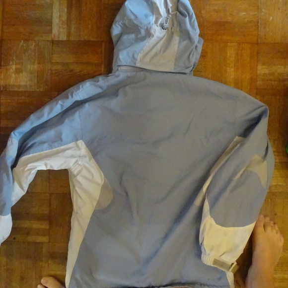 EUC POWDERROOM SNOW BOARDING JACKET - Picture 2 of 3